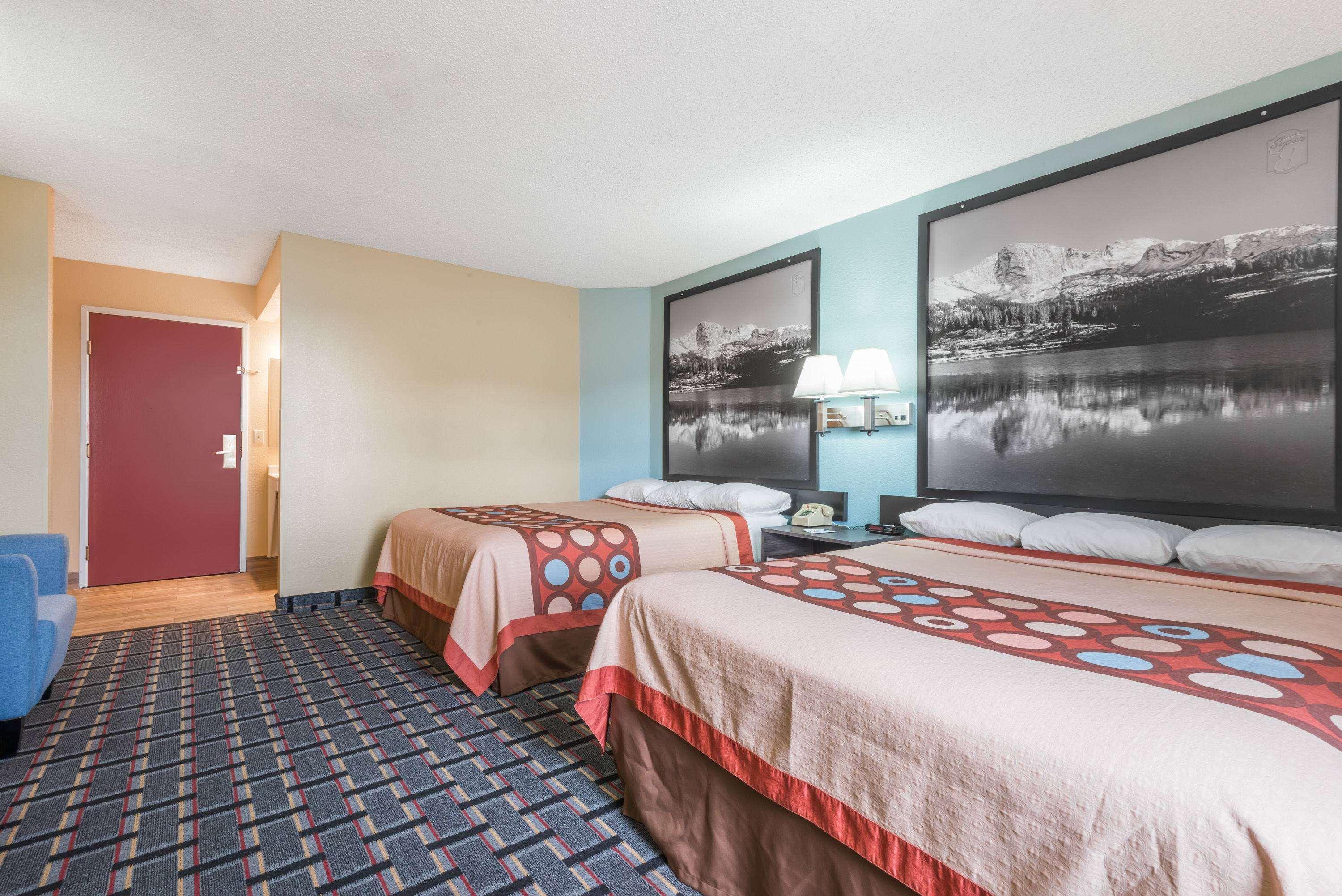 Super 8 By Wyndham Henderson North East Denver Dış mekan fotoğraf